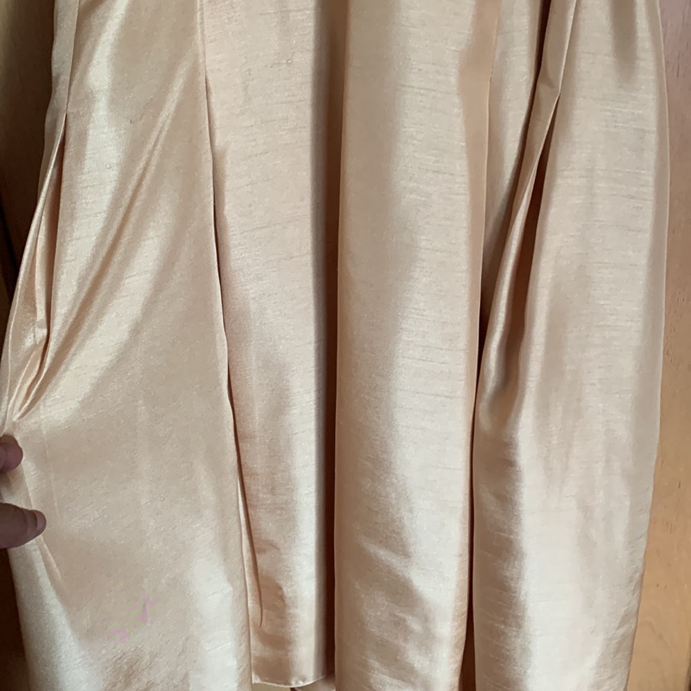 Classic Evan Picone Gold Shirtwaist dress - Picture 9 of 10